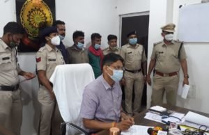 अंधे कत्ल की गुत्थी सुलझी : एकतरफा प्यार में पागल युवक ने दोस्त के साथ मिलकर युवती को उतारा था मौत के घाट