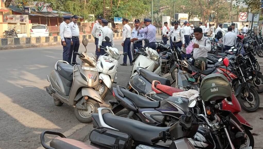 Traffic police checking