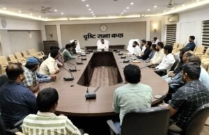 Bilaspur: अवैध निर्माण के लिए आर्किटेक्ट भी होंगे जिम्मेदार, नगर-निगम ने चार को थमाया नोटिस