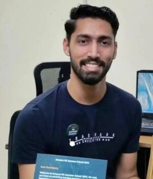 गुरुग्राम में युवती की गला रेतकर हत्या, भिलाई के एआई इंजीनियर ने ट्रेन के आगे कूदकर दी जान