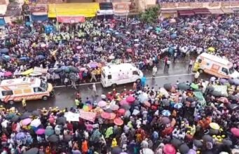 पुरी रथयात्रा में भारी भीड़ से मची भगदड़: दम घुटने से 2 श्रद्धालुओं की मौत, 100 से अधिक घायल, अस्पतालों में अलर्ट